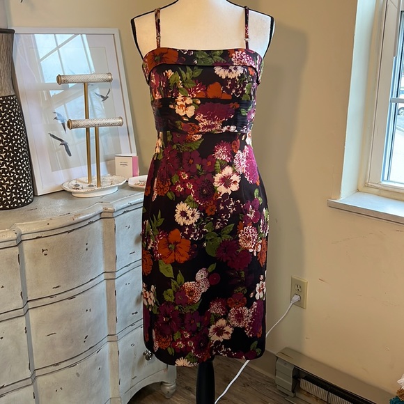 Laundry By Shelli Segal Dresses 32 Laundry Shelly Segal Floral Silk